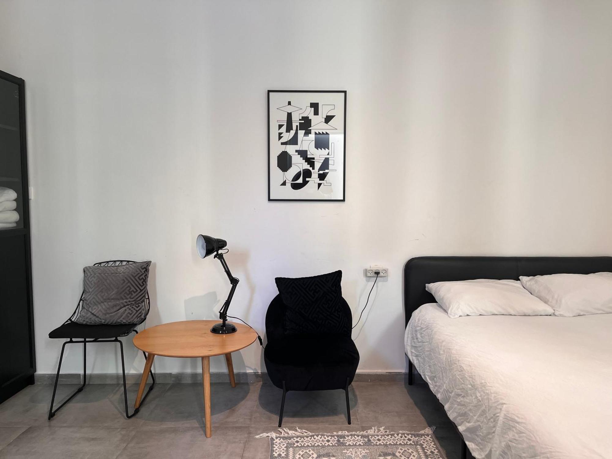 Yona 8 Bed & Breakfast Tel Aviv Rom bilde