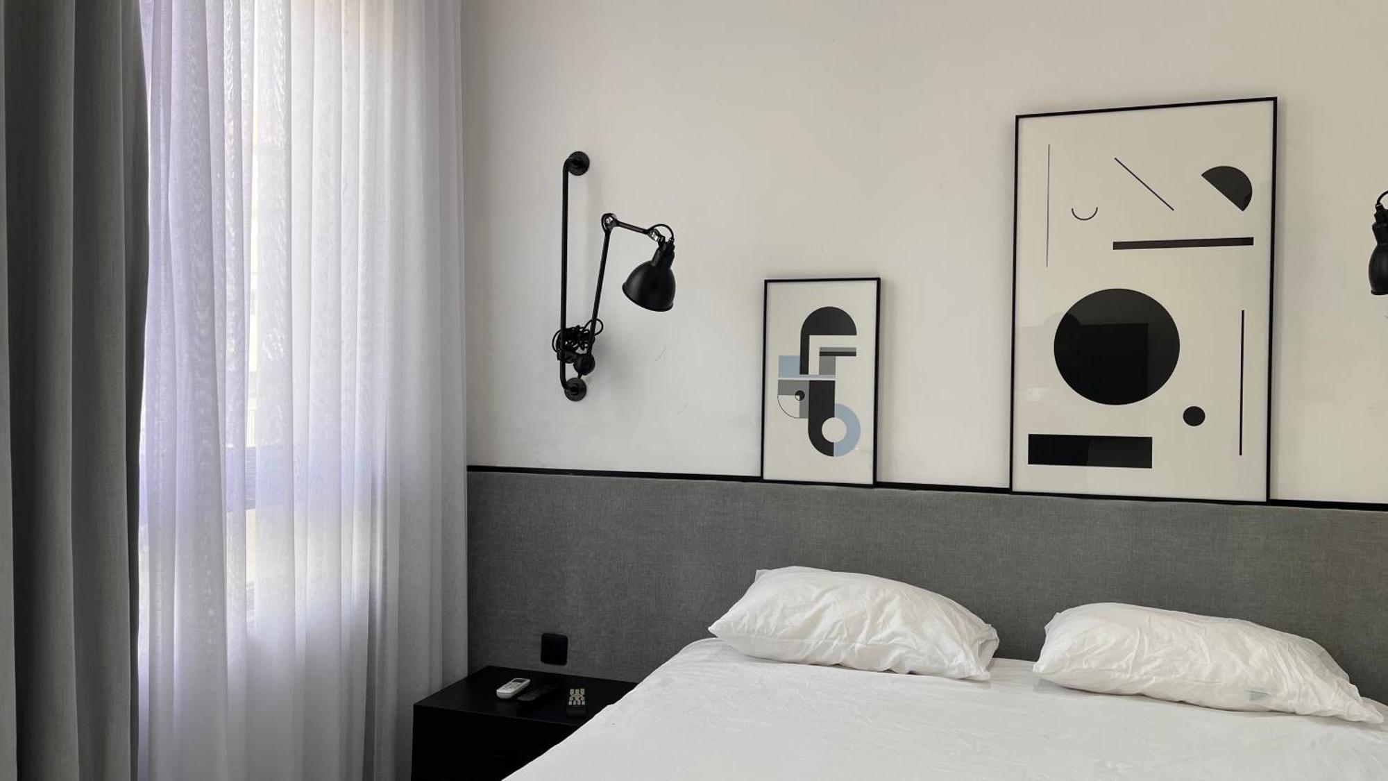 Yona 8 Bed & Breakfast Tel Aviv Rom bilde
