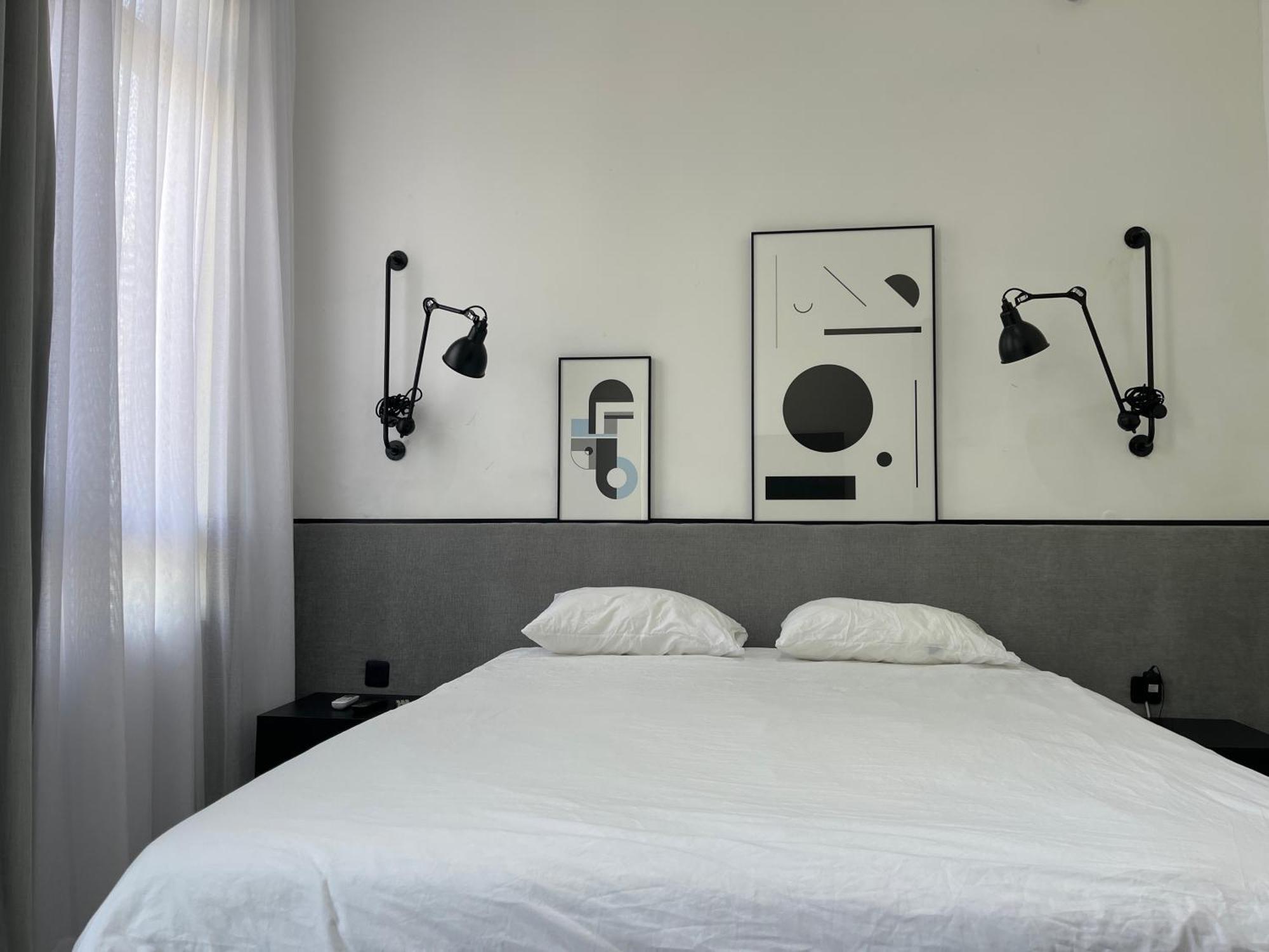 Yona 8 Bed & Breakfast Tel Aviv Rom bilde