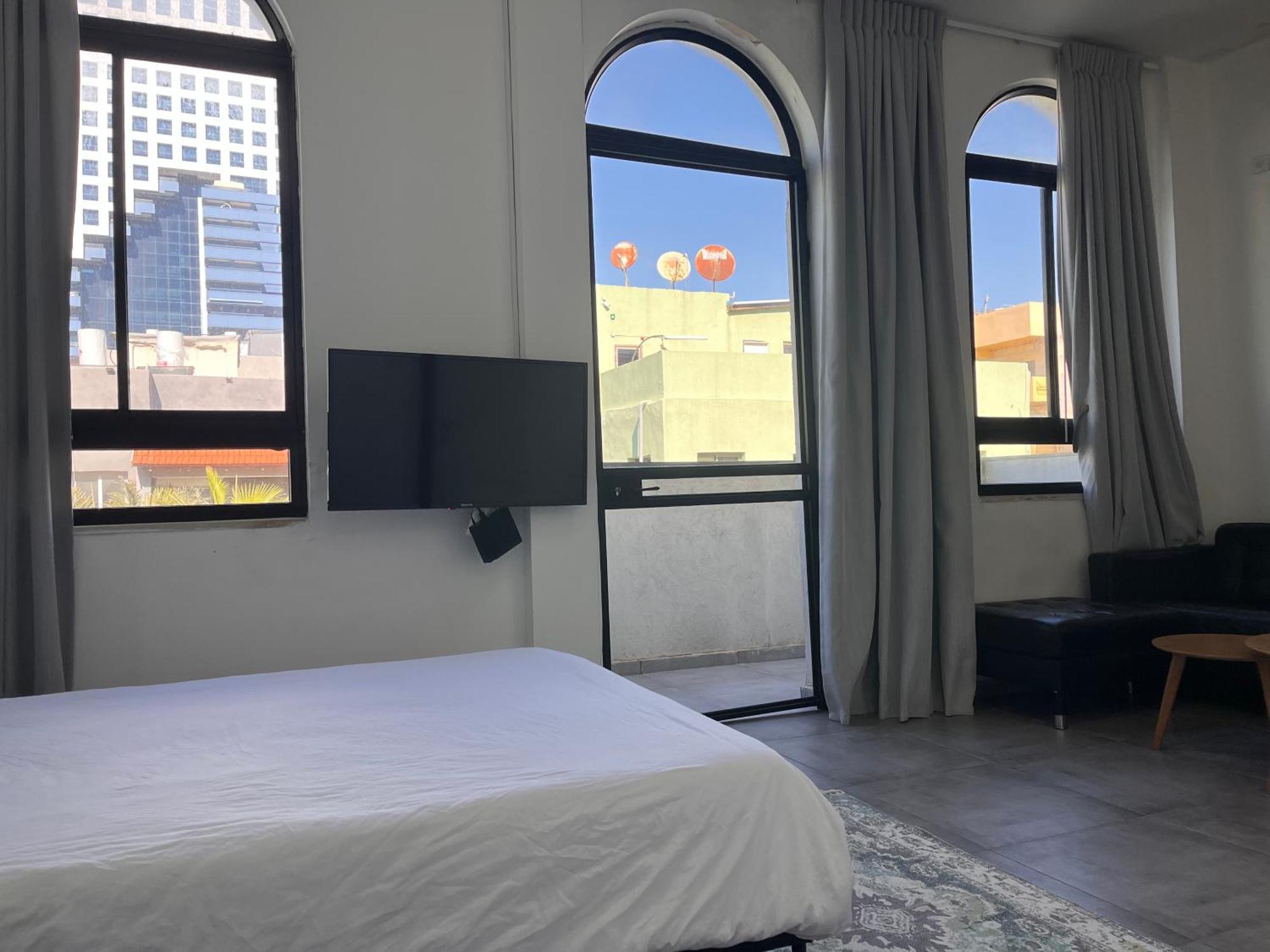 Yona 8 Bed & Breakfast Tel Aviv Rom bilde